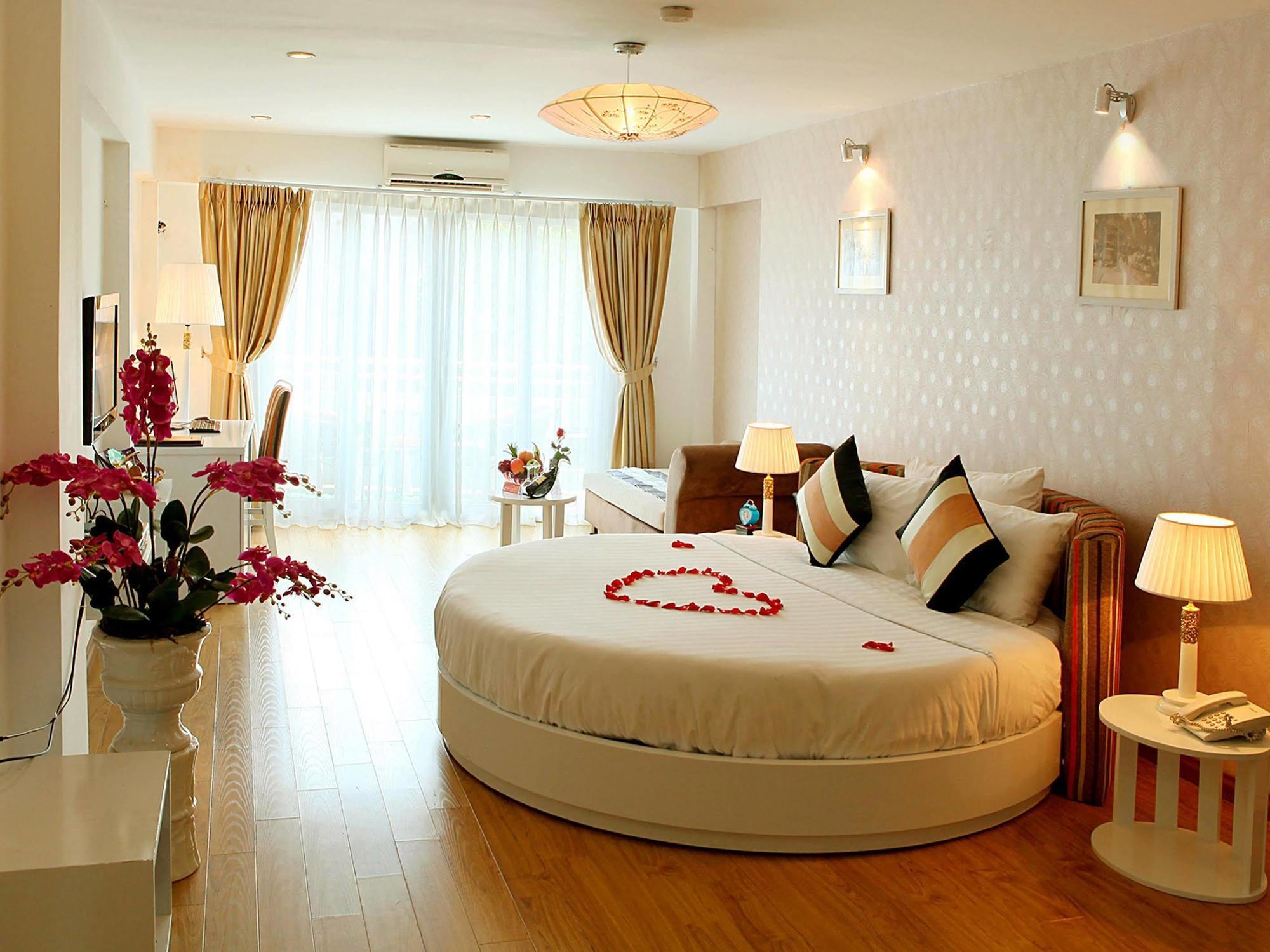 Splendid Star Suites Hotel Hanoi Exteriör bild